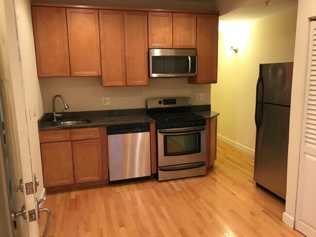 Photo - 3227 11th St NW Unit 3C