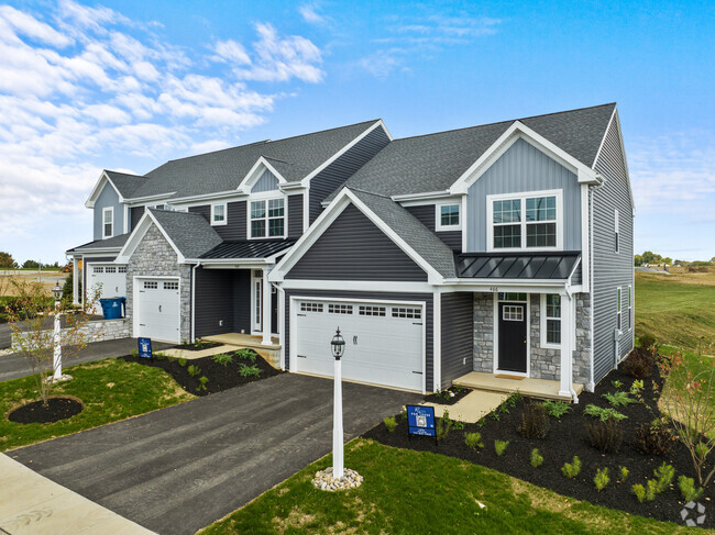 River Ridge Townhomes - River Ridge Townhomes