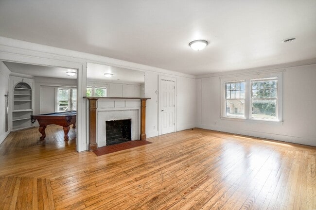 715 S Kinney Ave Unit 3