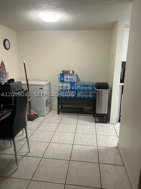 4139 SW 66th Way