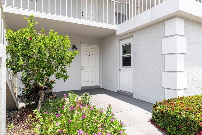 1166 6th Ave Unit B3
