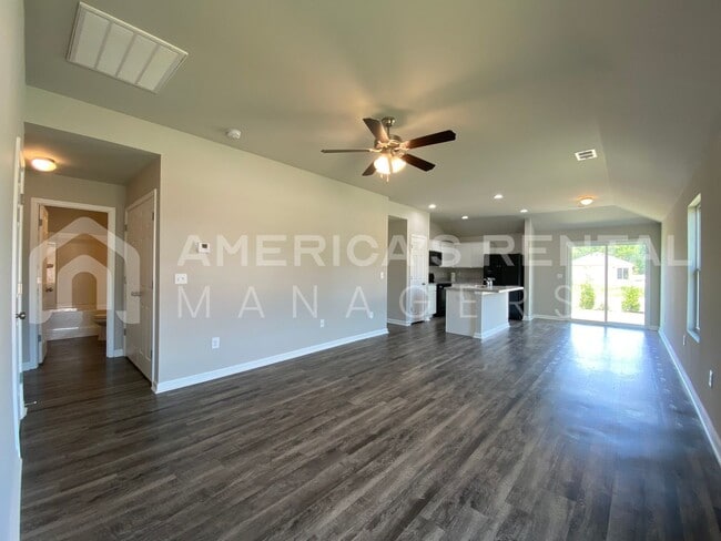 Photo - Home for Rent in Odenville, AL! View with 48 Hours Notice!