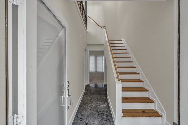 Photo - 1503 California St Unit B