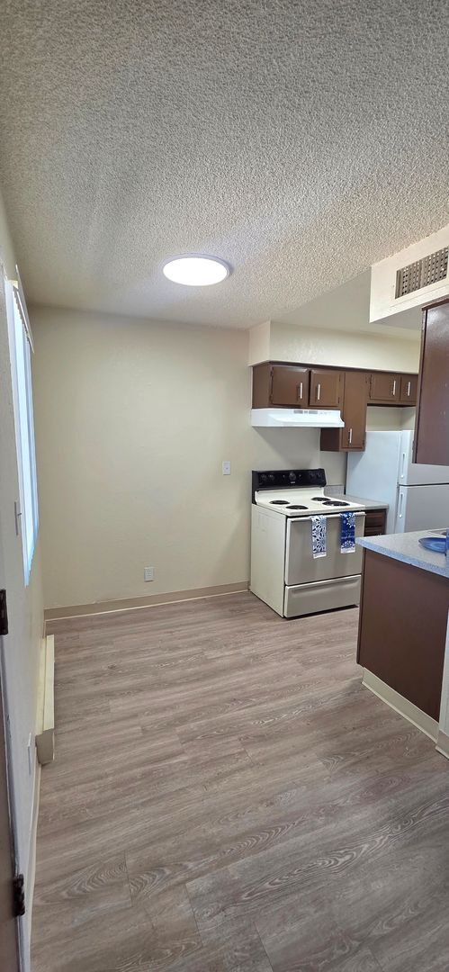 Photo - Executive Apartments