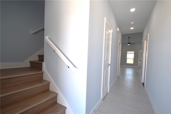 Photo - 540 Amethyst Rd