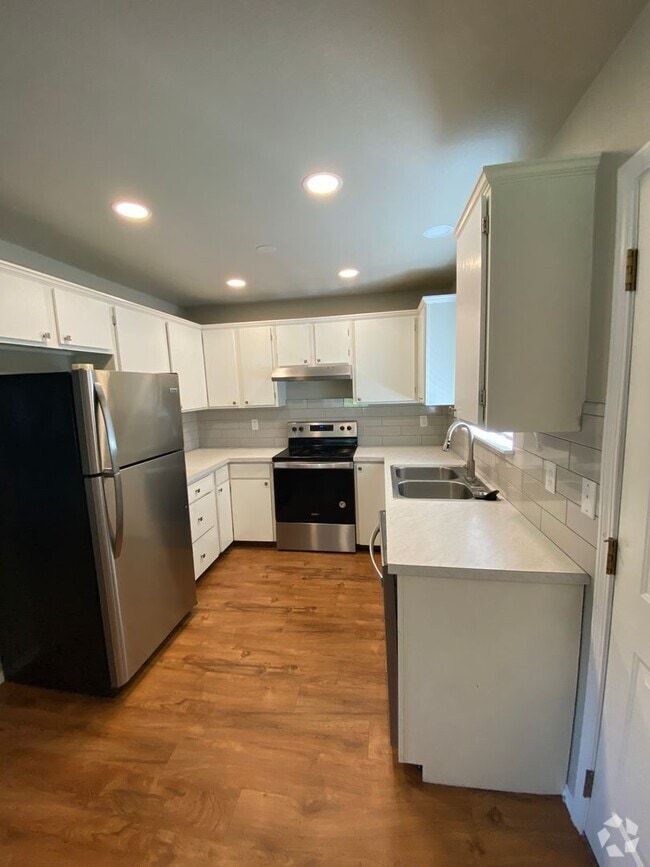 Building Photo - Hug3413(CWP) Unit A Rental