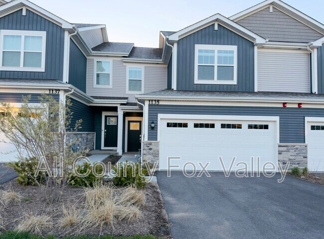 Photo - 1135 White Oak Cir