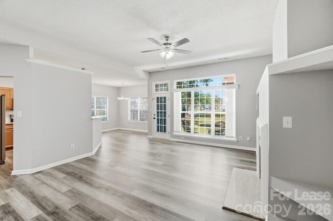 Photo - 13931 Dingess Rd