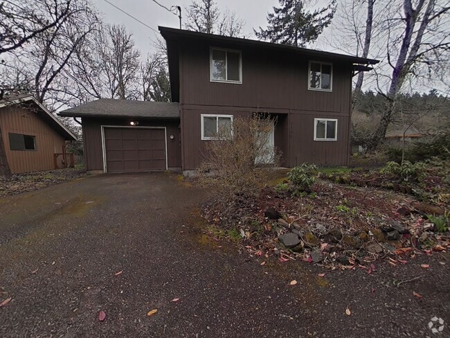Building Photo - House ~ Close to Timberhill ~ Pet Friendly Unit 3130 NW Walnut