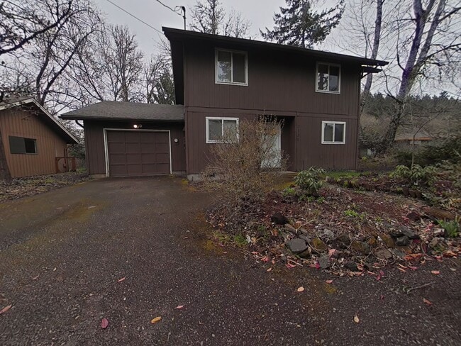 House ~ Close to Timberhill ~ Pet Friendly - House ~ Close to Timberhill ~ Pet Friendly Unit 3130 NW Walnut