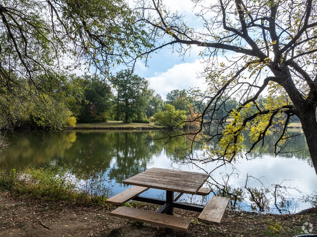 Lake & Picnic Tables