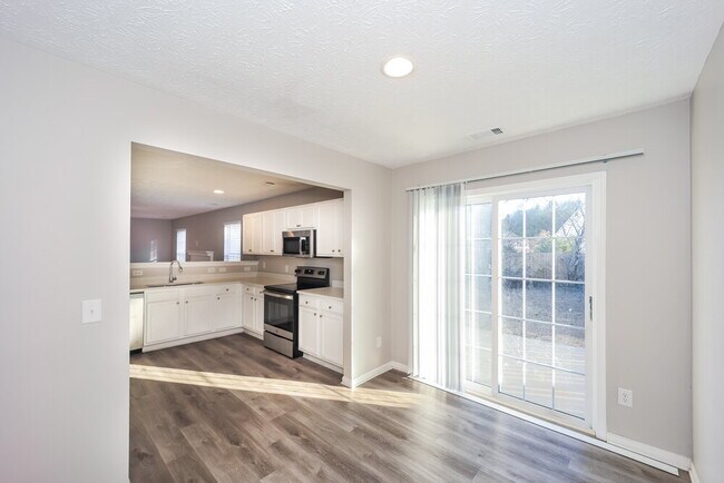 Photo - 8308 Milam Loop