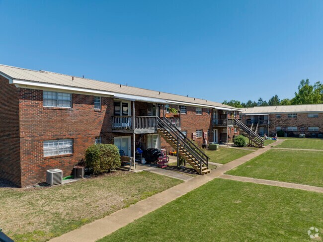 Fox Valley Apartments