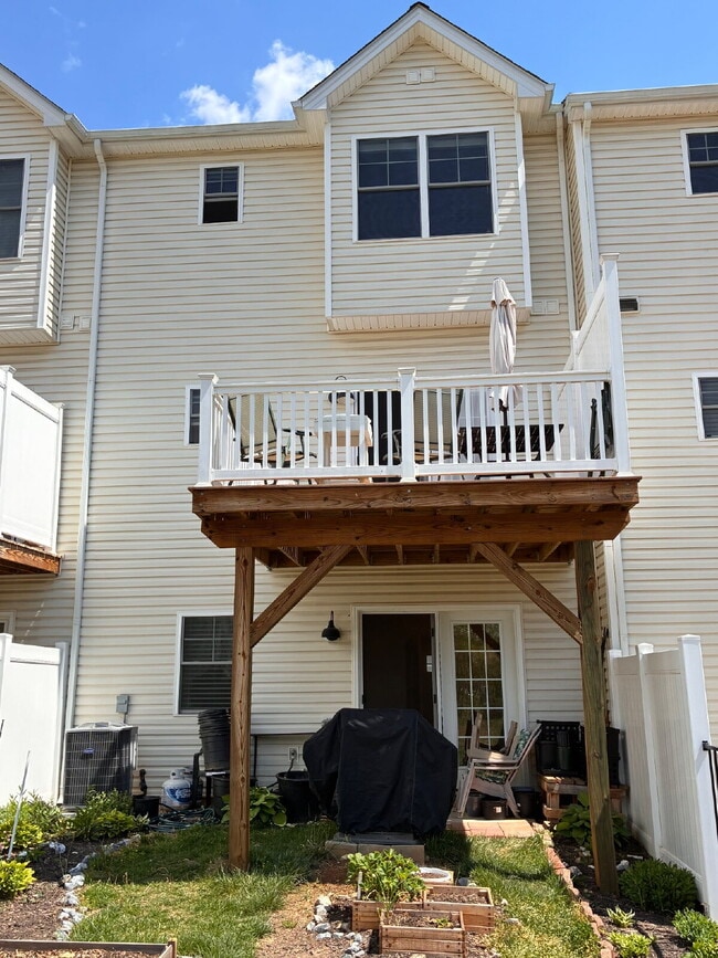 Photo - Coming Soon. Beautiful 4 Bedroom 3.5 Bath Townhome in sought after Congers Creek Community. Minut...