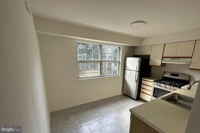 Photo - 1002 Valley Glen Rd Unidad 239