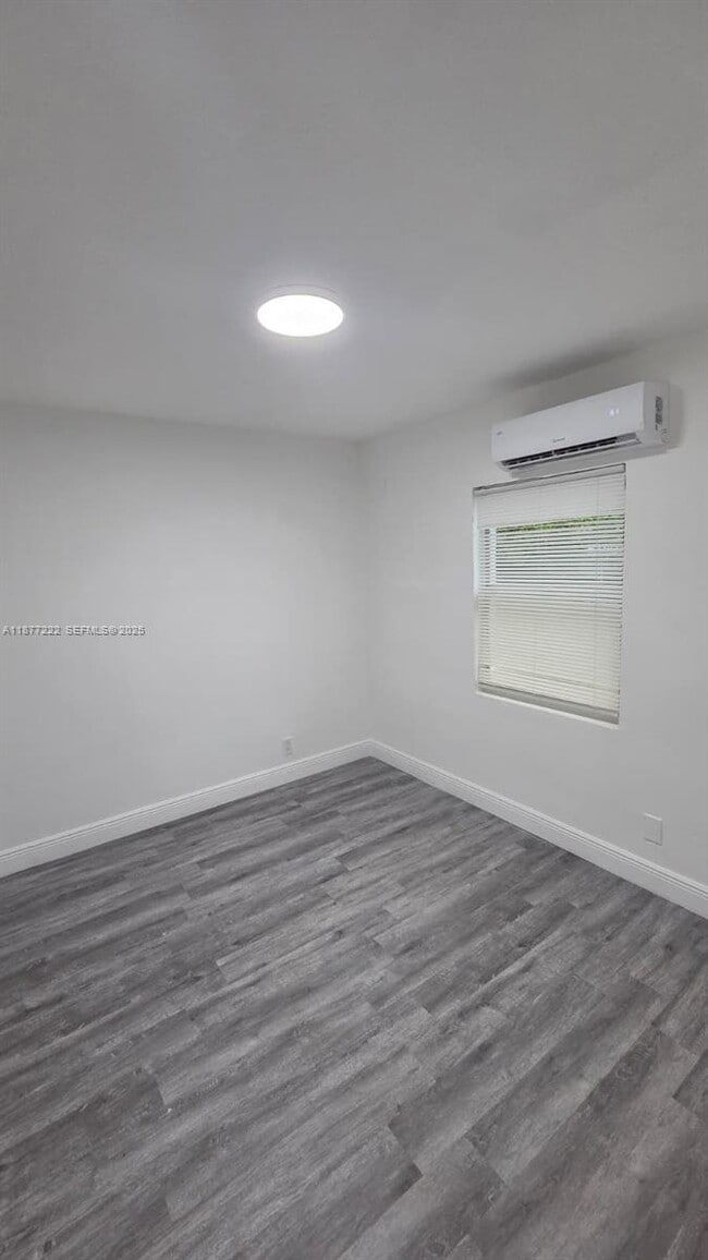 Photo - 855 NW 3rd Terrace Unit 6