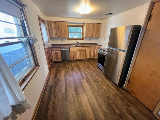 6525 Powell Pl Unit 1