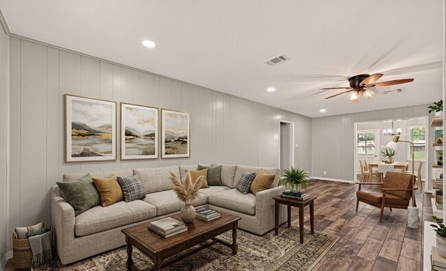 Photo - 1203 Bernard Ave