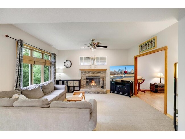 3757 Bayberry Ln
