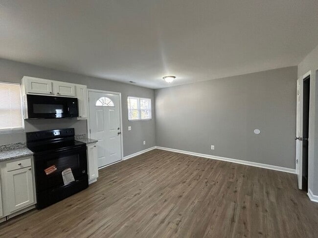 Photo - 3 Bedroom Semidetached