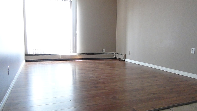 Cochrane House Apartments