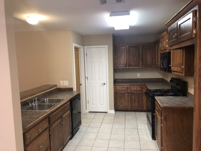 Photo - 327 Autumn Dr