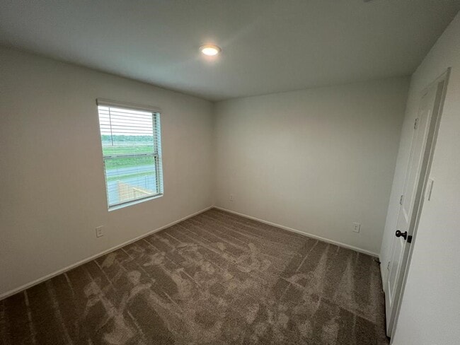Photo - 18922 Western Fls Ct