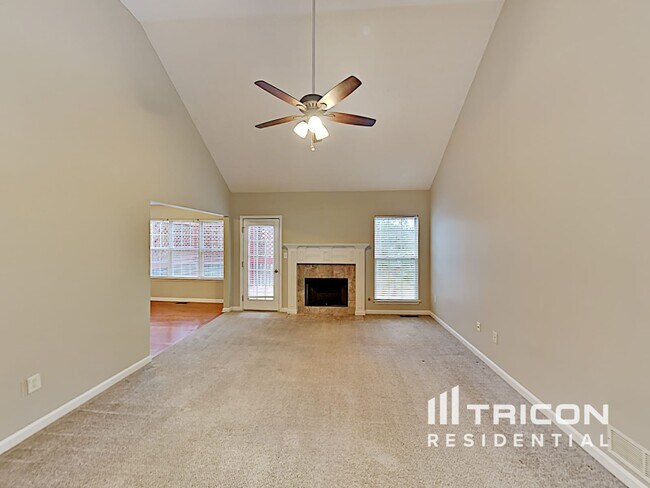 Photo - 108 Chartres St