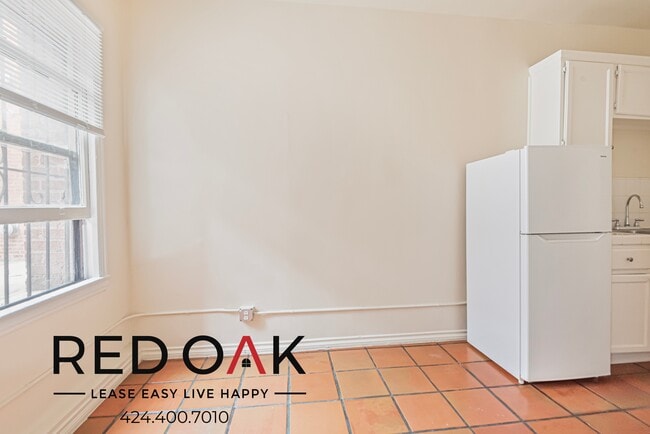 Photo - 832 S Oxford Ave Unidad 303