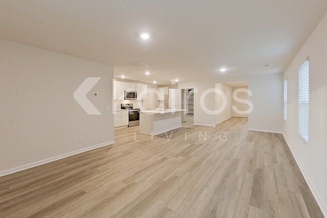 Photo - 129 Inez Ave