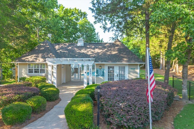 Photo - Briarwood Apartments