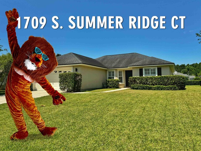 Photo - 1709 S Summer Ridge Ct House