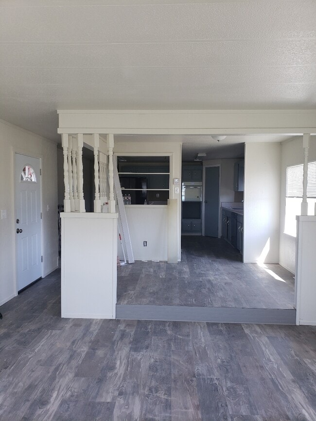 Photo - 3197 Eastview Rd