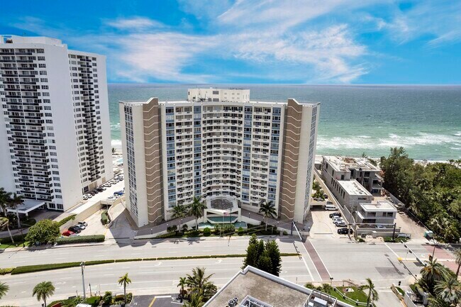 Building Photo - 3180 S Ocean Dr Unit 316 Rental
