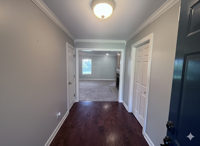 Photo - 1808 Airborn Dr