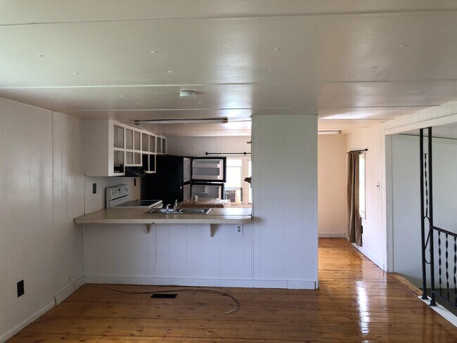 Photo - 6118 S Kilackey Rd