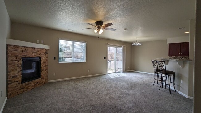 Photo - 3 BED/2.5 BATH END UNIT TOWNHOME W/PATIO & 2-CAR GARAGE!