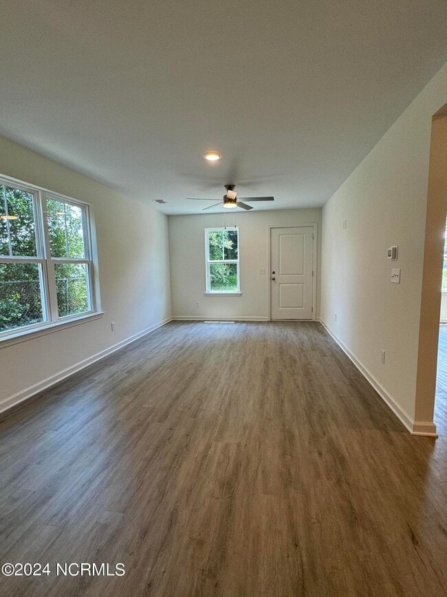 Photo - 718 Taylor St Unit B