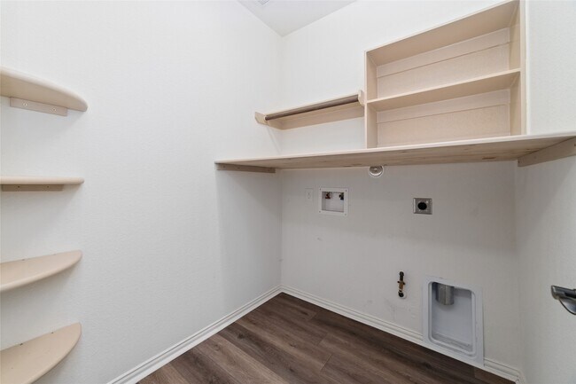 Photo - 9515 Knox Prairie Ct