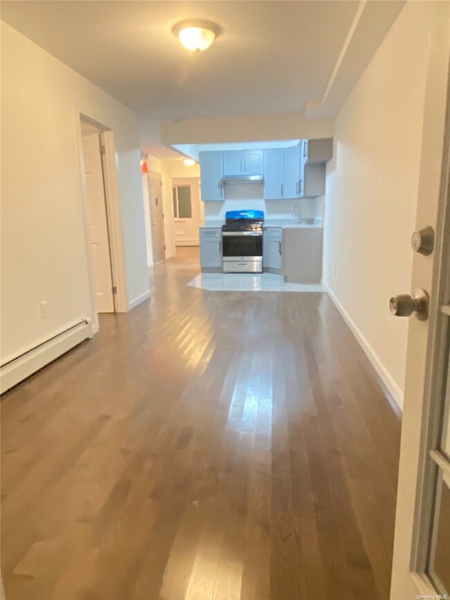3414 58th St Unit 2FL Apartamento Para alquiler en Queens, NY