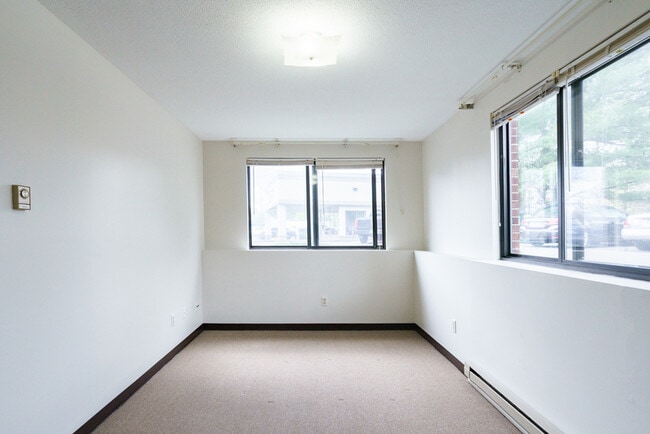Photo - 65 East St