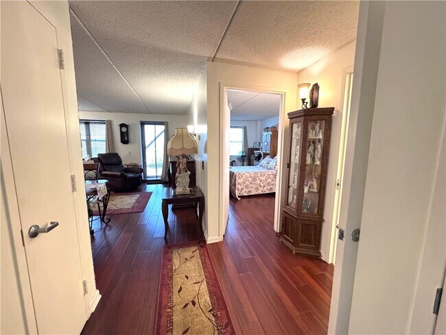 Photo - 79-14 Rockaway Beach Blvd Unit 3L