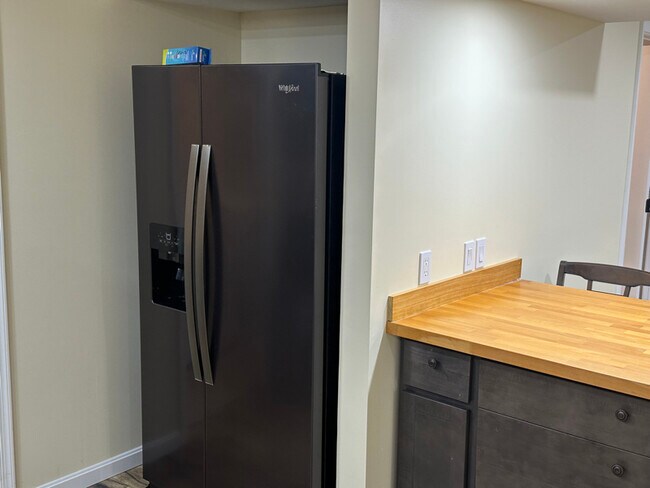 Photo - 7351 Waldman Ave Unit lower level