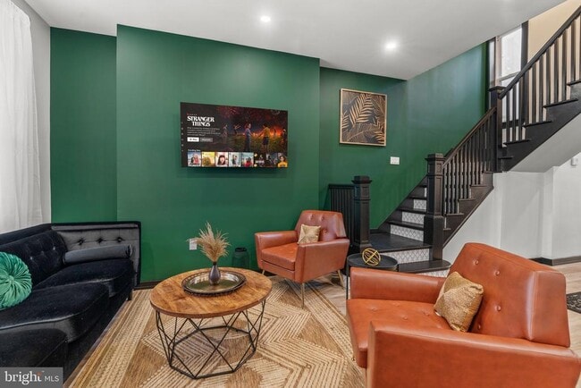 Building Photo - 2232 S 17th St