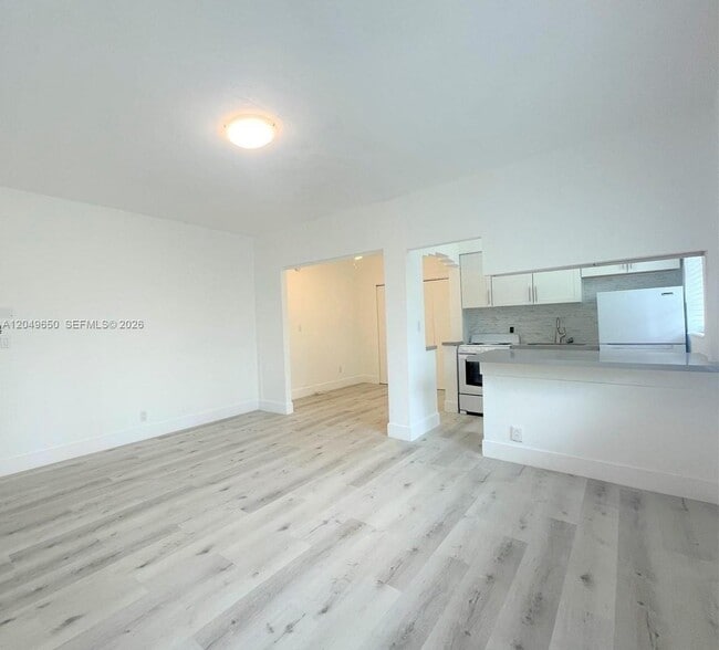 1021 Euclid Ave Unit 9