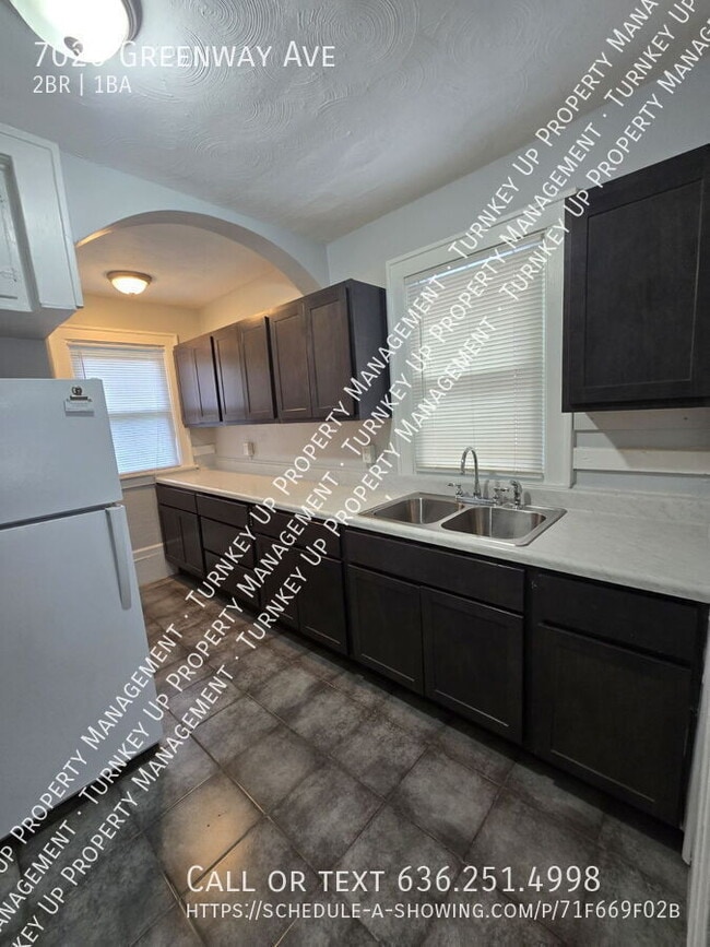 Photo - 7020 Greenway Ave