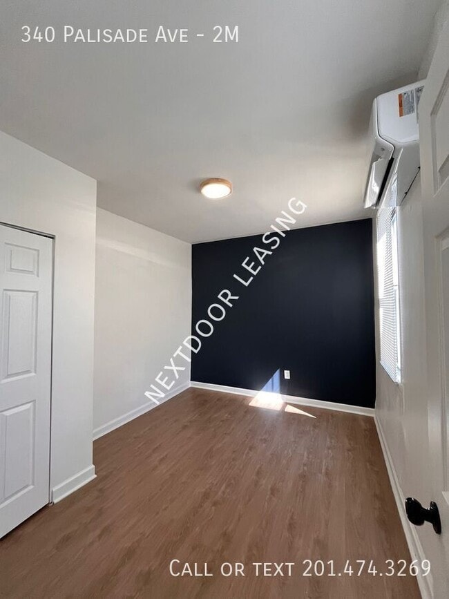 Photo - 340 Palisade Ave Unidad 2M