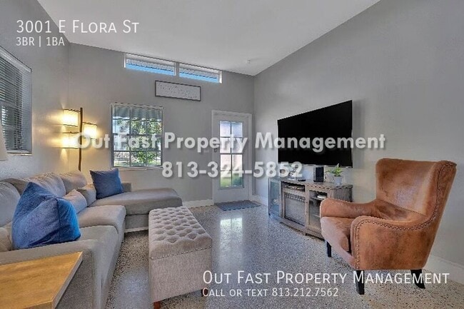 Photo - 3001 E Flora St