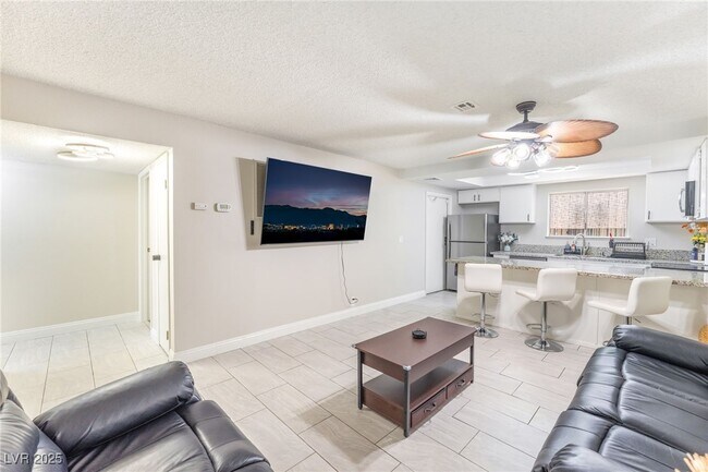 Photo - 4441 Rich Dr Unidad A