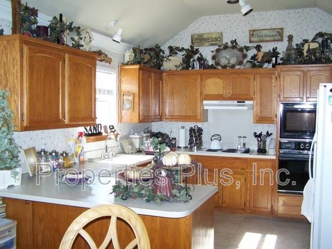 Photo - 7916 S 77th E Ave